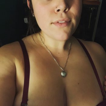 Profil de Ilyana, 24 ans, Pute Suisse à Mollis