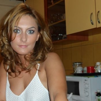 Profil de Marie-simone, 31 ans, Pute Suisse à Savigny